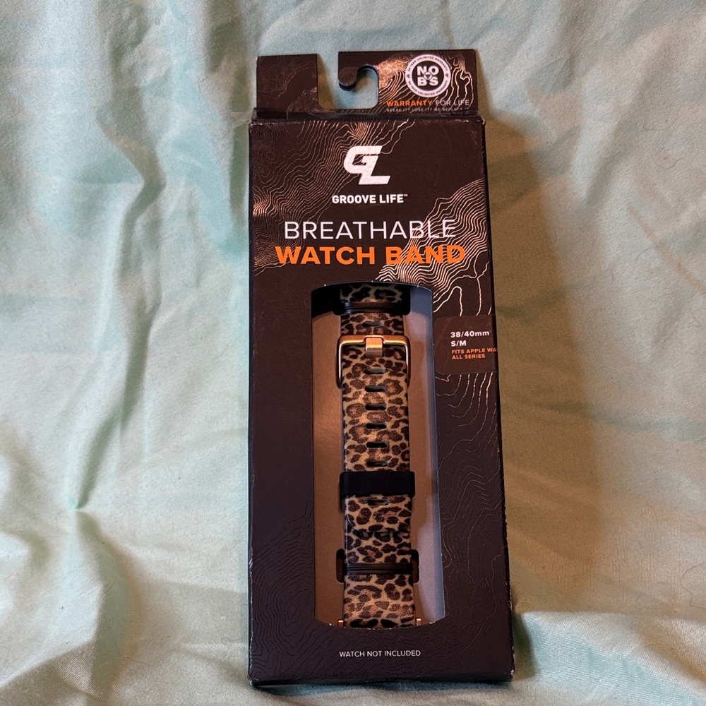 Groove Life Apple Watch 38/40mm Leopard Band